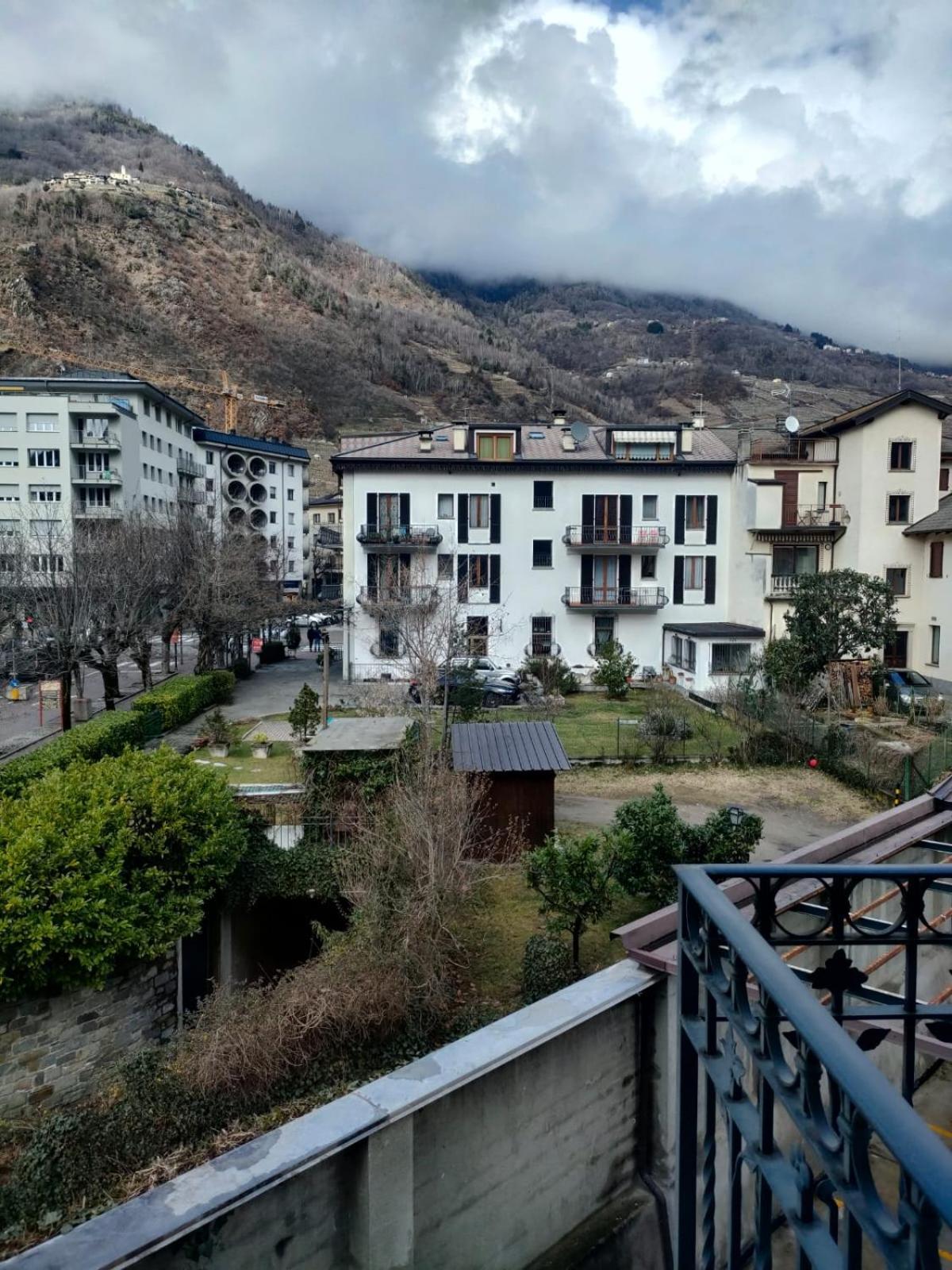 Bernina Station Center Apartment - טיראנו מראה חיצוני תמונה
