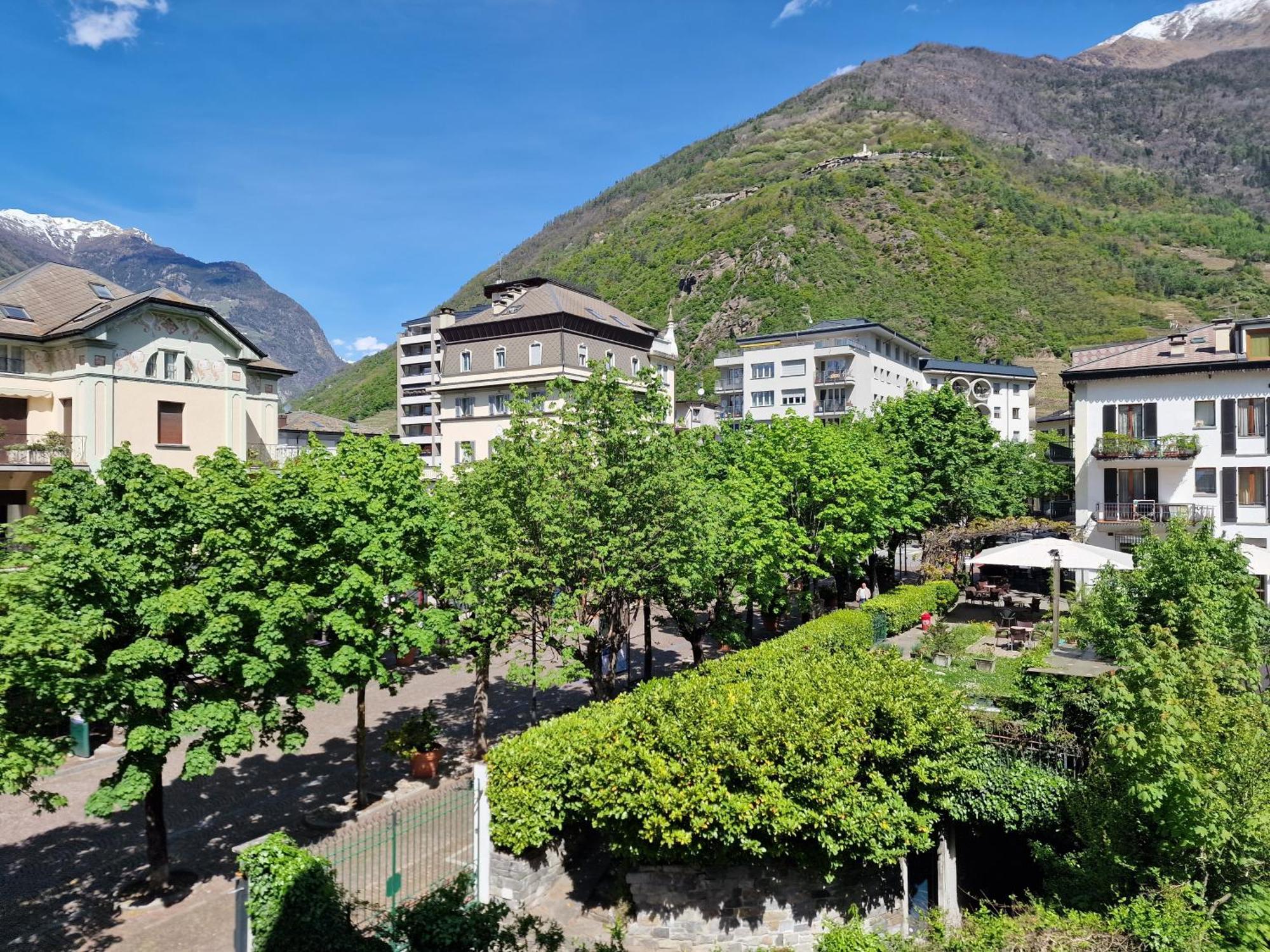 Bernina Station Center Apartment - טיראנו מראה חיצוני תמונה